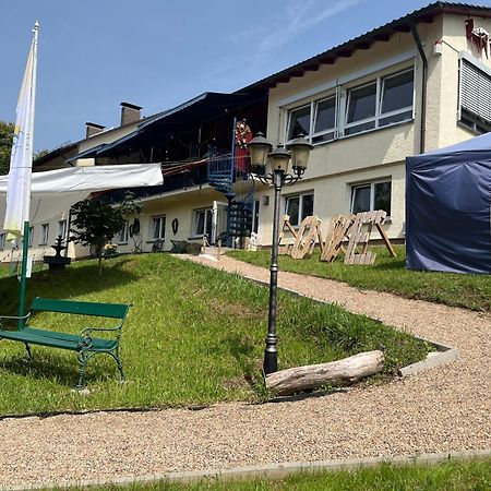 Hotel-Restaurant Berghof Johannesberg Bagian luar foto