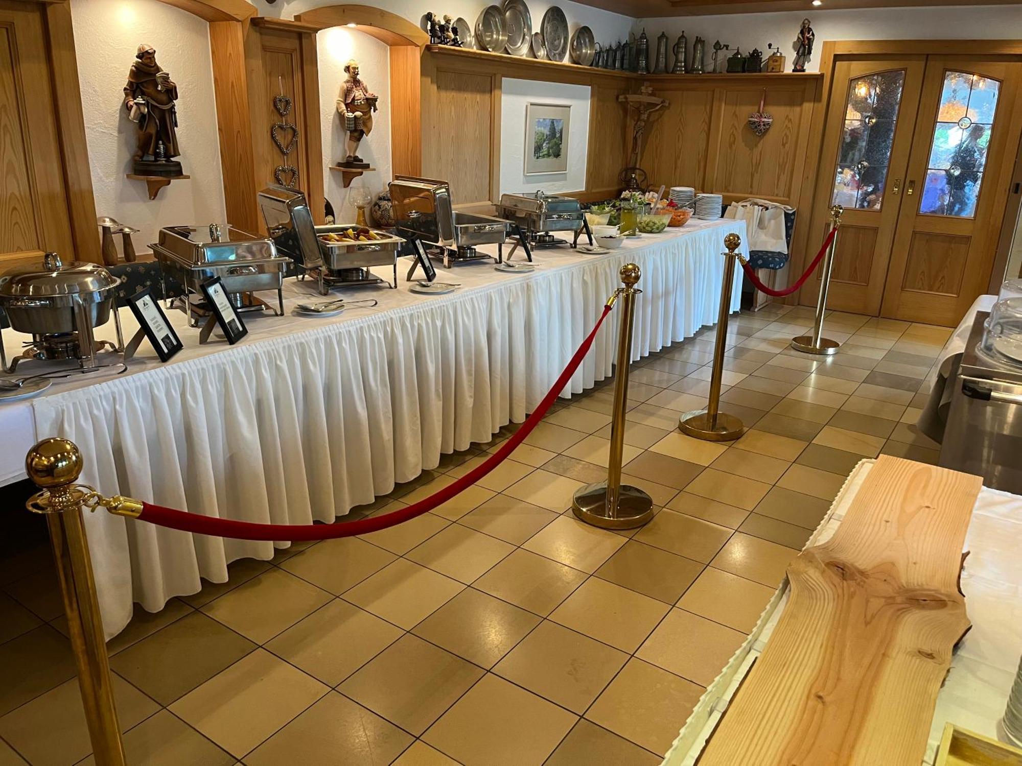 Hotel-Restaurant Berghof Johannesberg Bagian luar foto